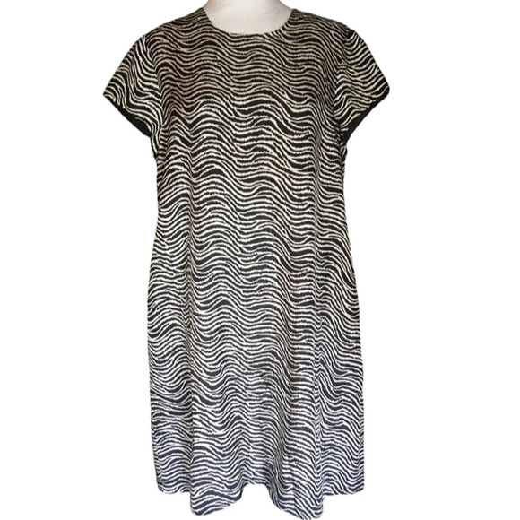 J. McLaughlin Dresses & Skirts - J. McLaughlin Zebra Animal Print 100% Silk Sheath Dress Pockets Size Large